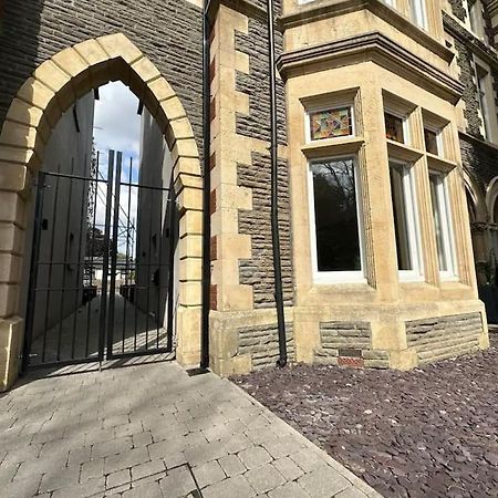 Superior Stay, Sophia Gardens, City Centre And Stadium Sleeps 4 Кардифф Экстерьер фото